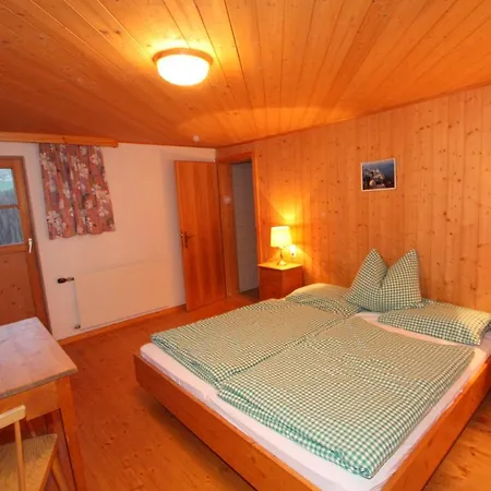 Landhaus Berghütte Sonnenfluh Lechleiten